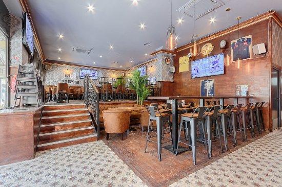 Train Pub